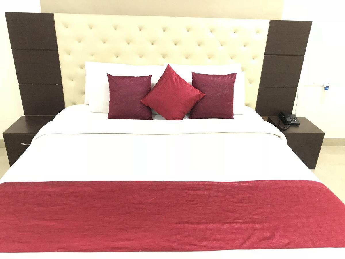 Ankitha Stay Inn Hyderabad Exterior foto